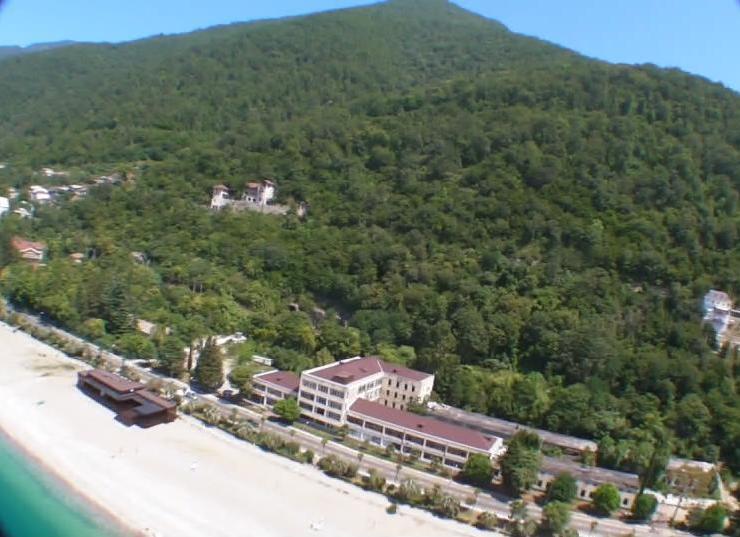 Hotel Continent Gagra Exterior photo